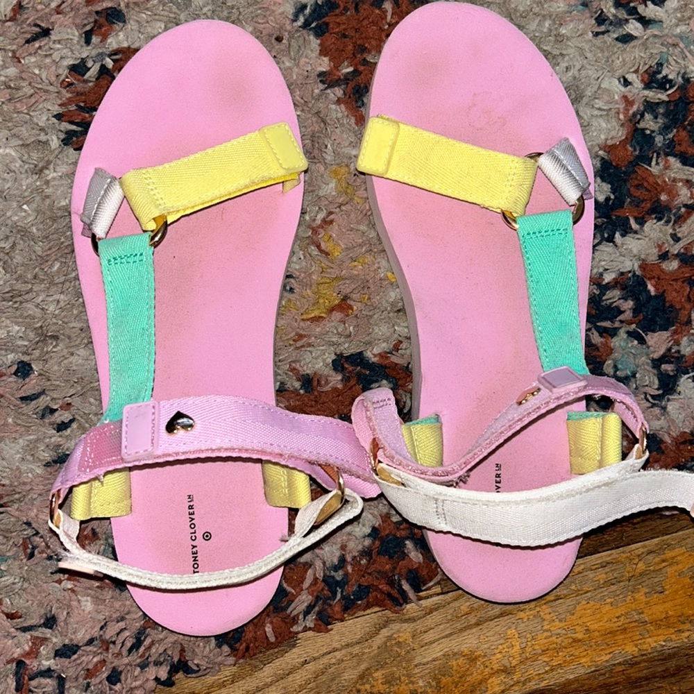 Stoney clover lane x target sandals size 11